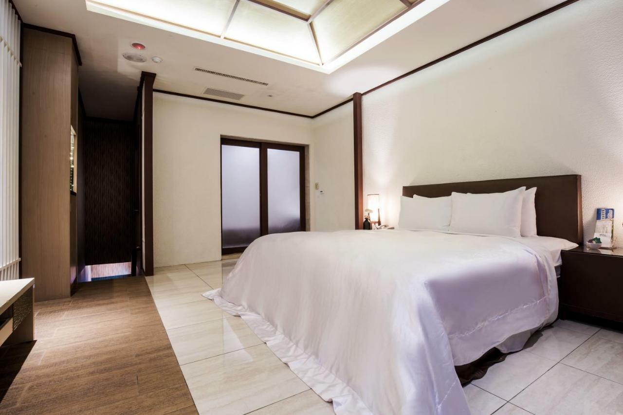 Duo Romance Hotel Hualien Exterior foto