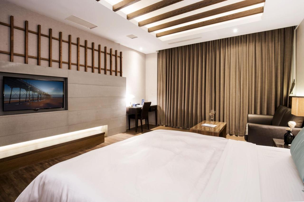 Duo Romance Hotel Hualien Exterior foto
